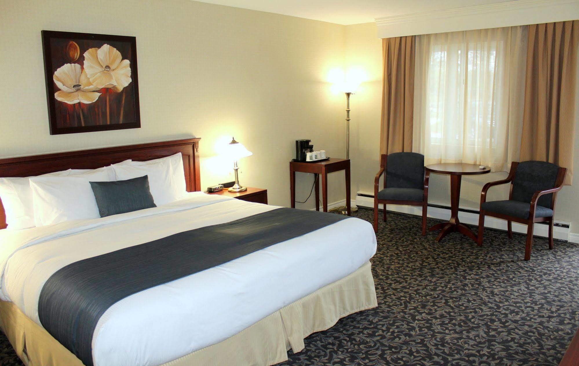 Quality Inn Mont-Laurier Eksteriør bilde