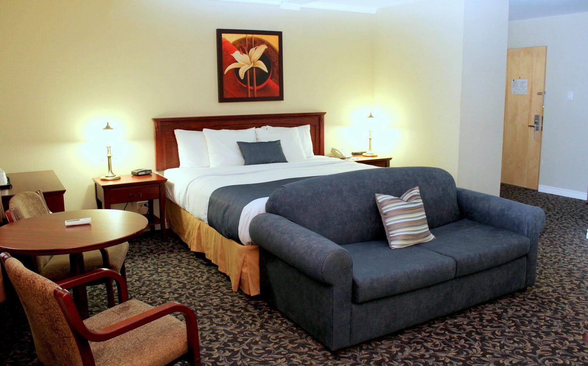 Quality Inn Mont-Laurier Eksteriør bilde